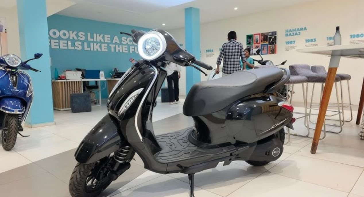 Bajaj Chetak 2025